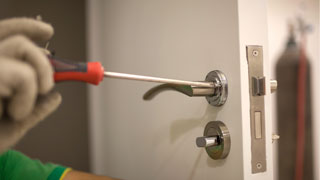 Commercial Locksmith at 90713 Lakewood, California